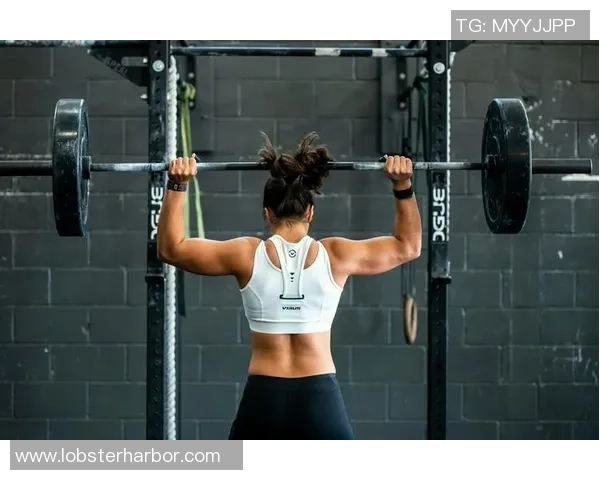 提升肌肉力量与耐力的全面健身计划 让你实现健康与好身材的双重目标