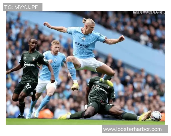 曼城在英超激战中迎战强敌，展现无与伦比的进攻火力与防守韧性