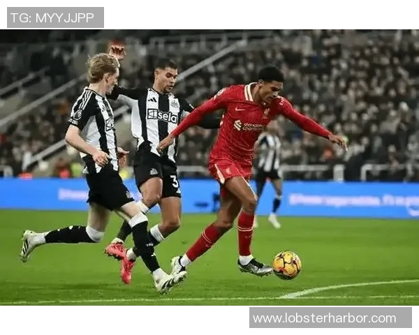 曼联鏖战纽卡斯尔联豪门对决再燃英超赛场激情争锋